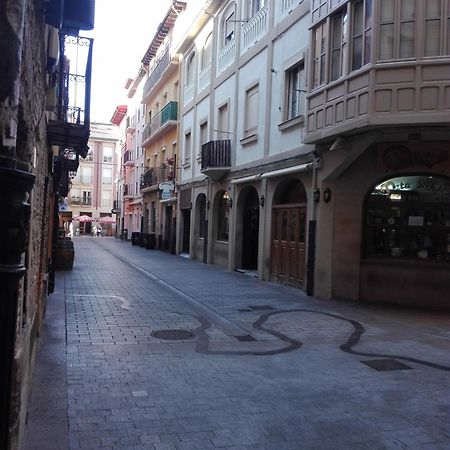 Pension Travesia Del Laurel Logroño Dış mekan fotoğraf