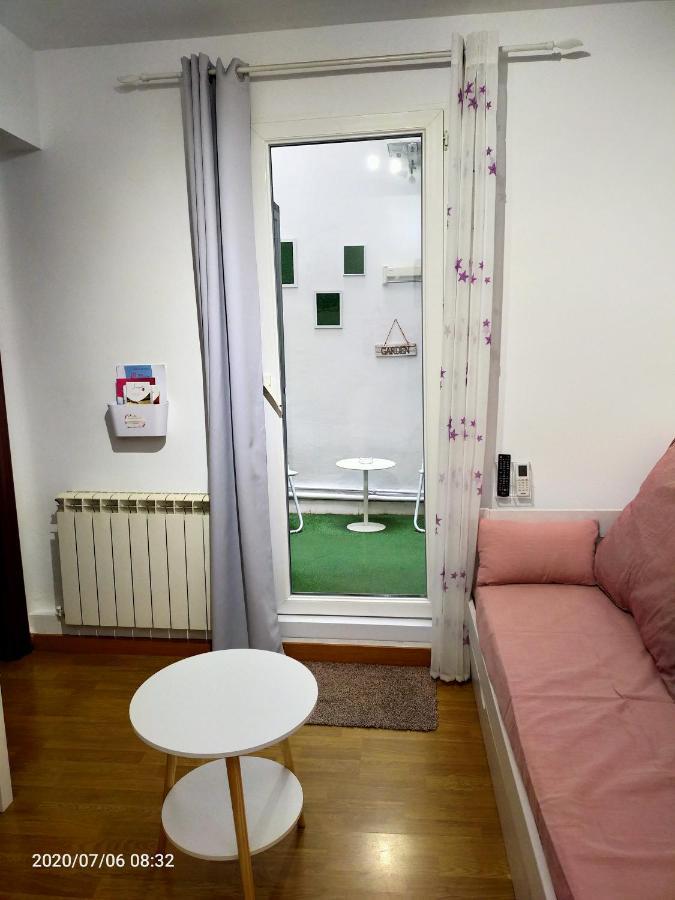 Pension Travesia Del Laurel Logroño Dış mekan fotoğraf